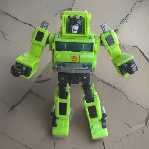 Transformers legacy velocitron - transformers,