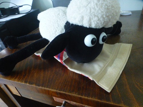 Shaun the sheep plush - shaun,