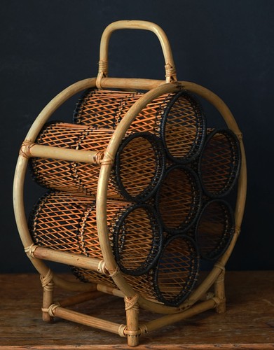 Vintage 1970 wicker - vintage,
