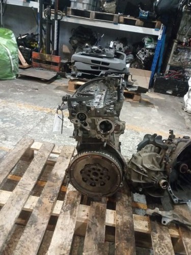 Vauxhall vivaro 6 - vauxhall,
