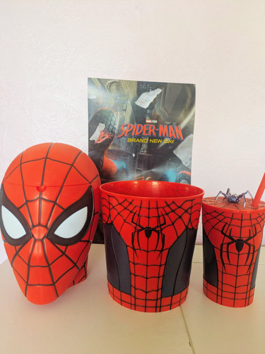Spider man brand - new, day