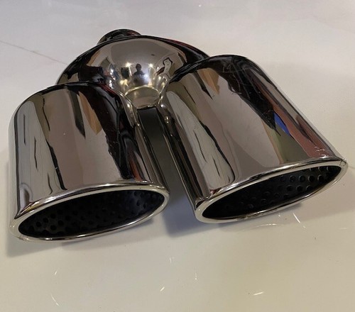 Twin oval slash cut tail - slash, pipes
