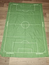 Subbuteo Pitch / Football
