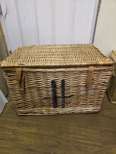 Large harrods wicker hamper - wicker,