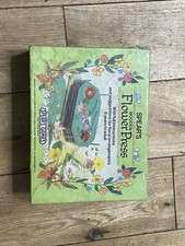 Vintage Spear’s Wooden Flower Press Kit – Traditional Craft Tool