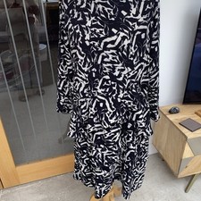 UNUSUAL BITTE KAI RAND