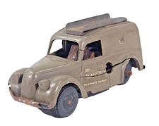 Tri-ang Minic Morris Post