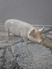 Beswick CH Wall Queen 40 Made