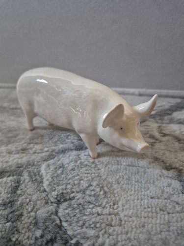Beswick wall queen made - beswick,