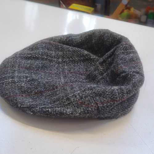 Men grey tweed wool flat - men's,