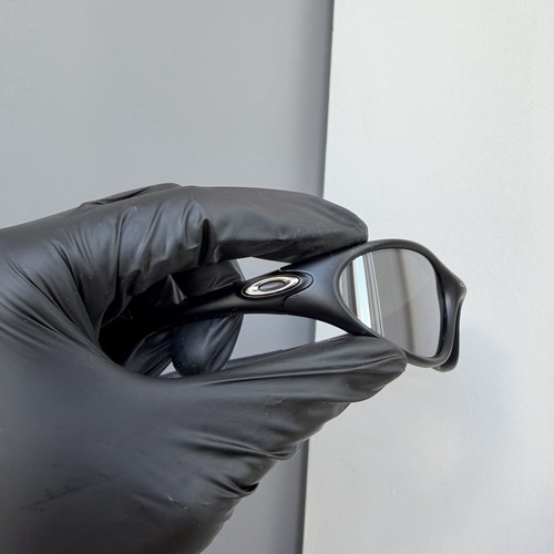New vintage oakley - oakley, minute
