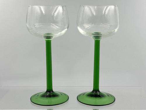 Set two emerald green stem - of,