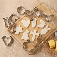 Creative Cookie Mold Set Stainless Steel Cute Biscuit Mould  Holiday Party