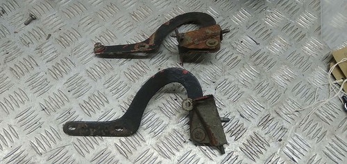 Mgb pair bonnet - gt, hinges