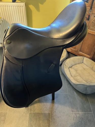 Shires saddle medium - gp,