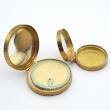 Vintage Houbigant Powder