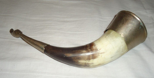 Hunting gun powder - powder, flask