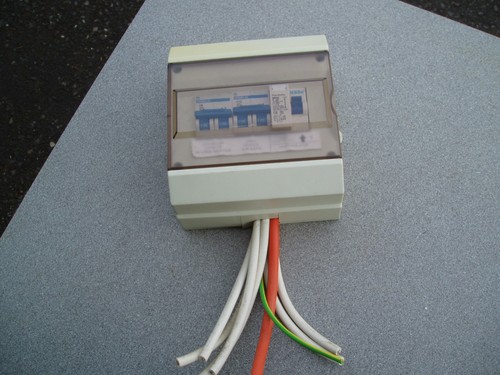 Caravan consumer unit 240v - consumer,