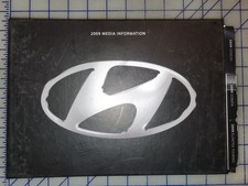 2009 Hyundai Media Information Brochure Press Kit