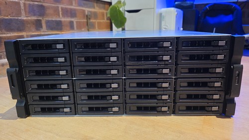 Qnap ec2480u 24lff 4u - qnap,