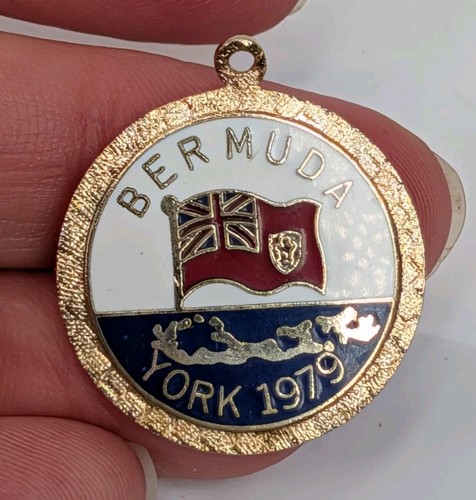 Vintage 70s gold - gold, bermuda