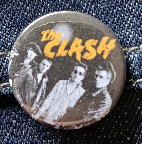 The clash button pin badge - the,