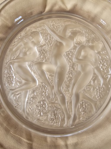 Lalique frosted plate - lalique, ladies
