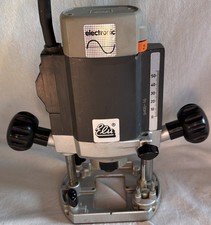 ELU MOF96E Corded 1/4”