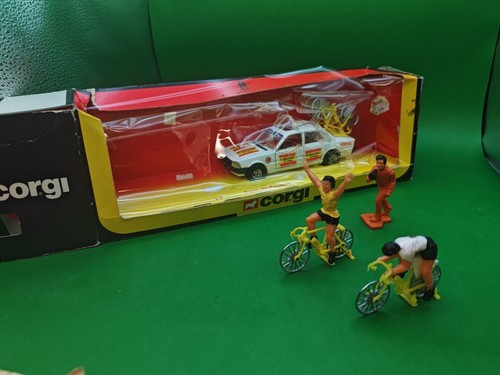 Corgi gift set tour de - gift,