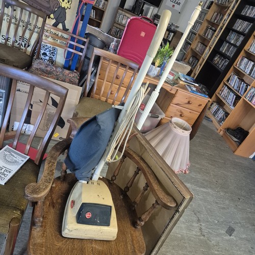 Hoover 1970s upright - 1970s,