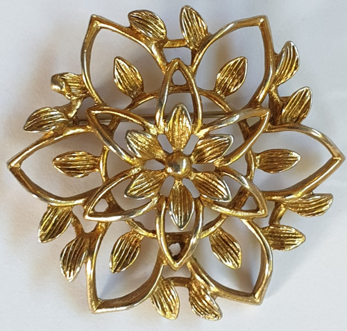 Vintage gold tone metal sarah - metal,