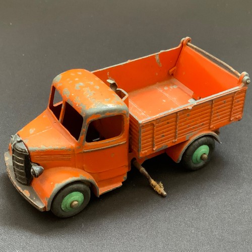 Dinky toys 25m bedford tipper - toys,