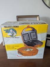 Wallace And Gromit Sandwich Toaster Maker !