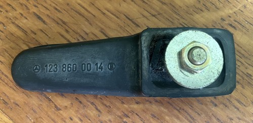 Mercedes benz seat belt - benz,