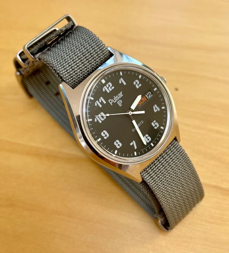 Pulsar vintage military - vintage, military-style
