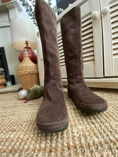 Fitflop Women's Long Brown Suede Leather Boots Wobble Board Size UK 6 VGC