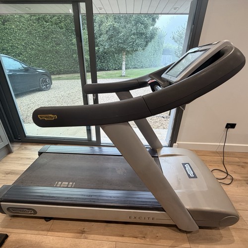 Technogym excite run 700 - technogym,