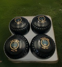 Taylor Ace Lawn Bowls Size 5