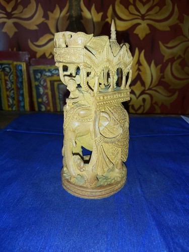Vintage wooden hand carved - wooden,