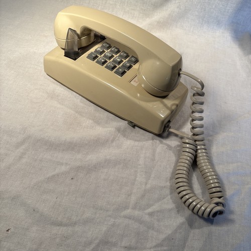 Vintage itt wall telephone - vintage,