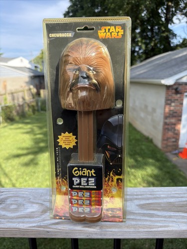 Star wars chewbacca giant pez - star,