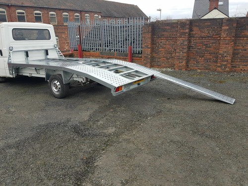 Galvanized beavertail - /,