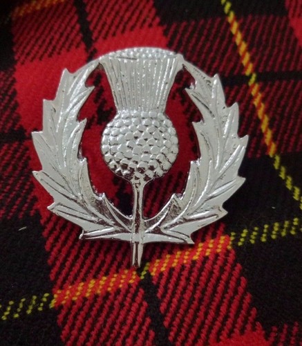 Scottish glengarry cap - glengarry, badges