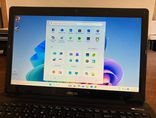 Asus core laptop - , windows