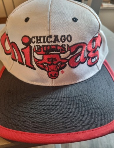 Vintage chicago bulls cap - chicago,