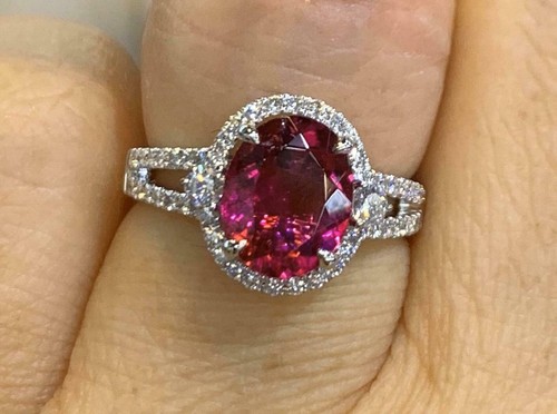 4ct oval cut - pink, tourmaline