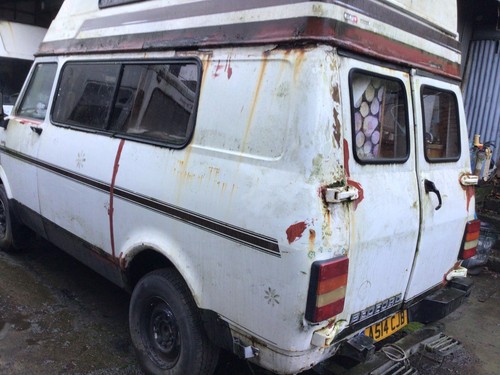 Bedford camper van motor - van,