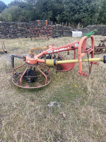 Haybob 300 - ,