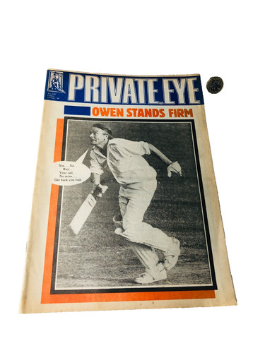 Magazine private eye mag - magazine,