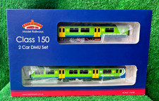 BACHMANNN 'OO' GAUGE 32-926 2-CAR CENTRO GREEN CLASS 150/1 DMU. New